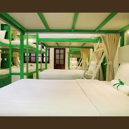 Hanoi High Five Hostel Exterior photo